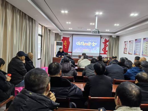 宜春市宜阳新区官园街道明月安居片区开展消防安全知识培训及消防演练