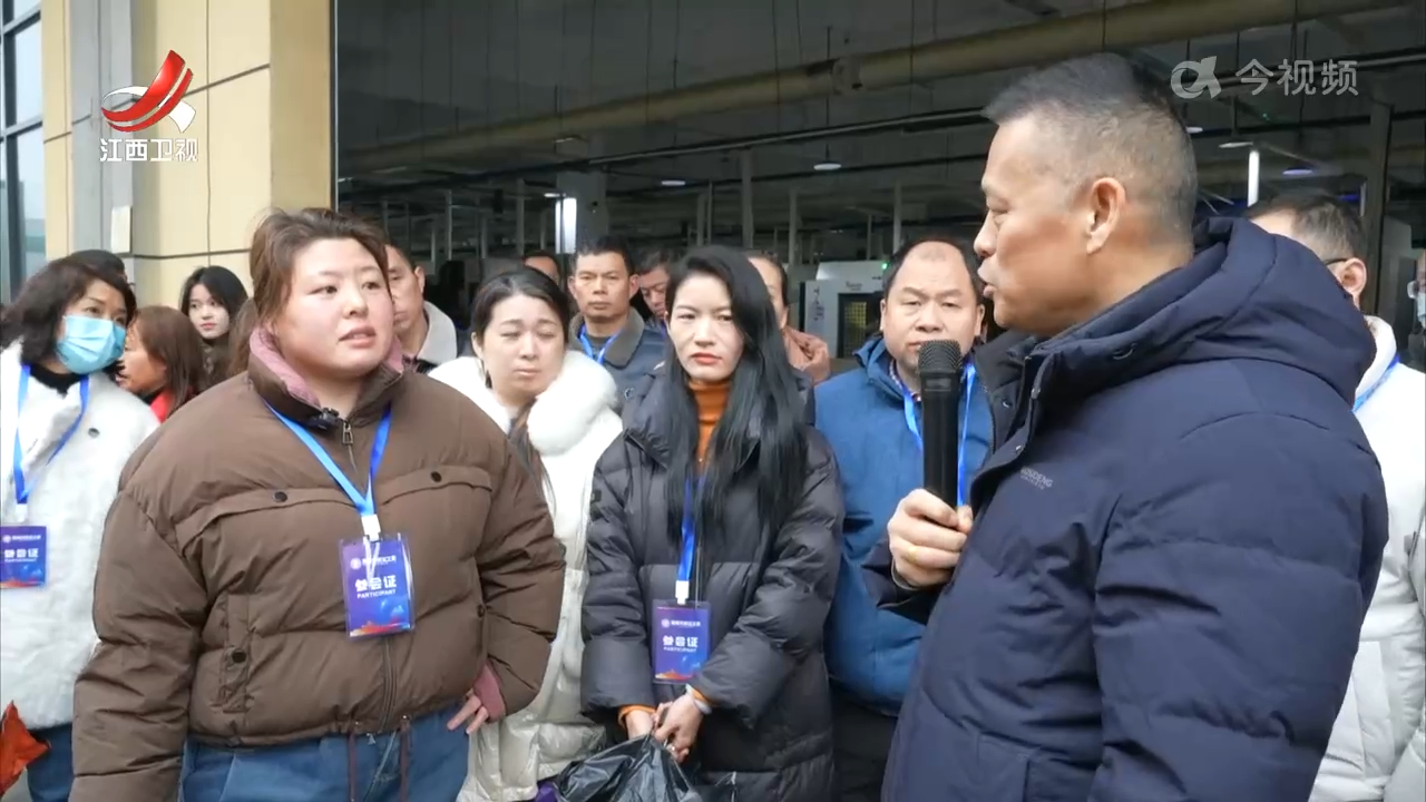 【稳就业 惠民生 促发展】就业直通车：探企选岗促就业