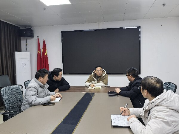 着眼精细 创新提升——九江三中高二年级备课组长会