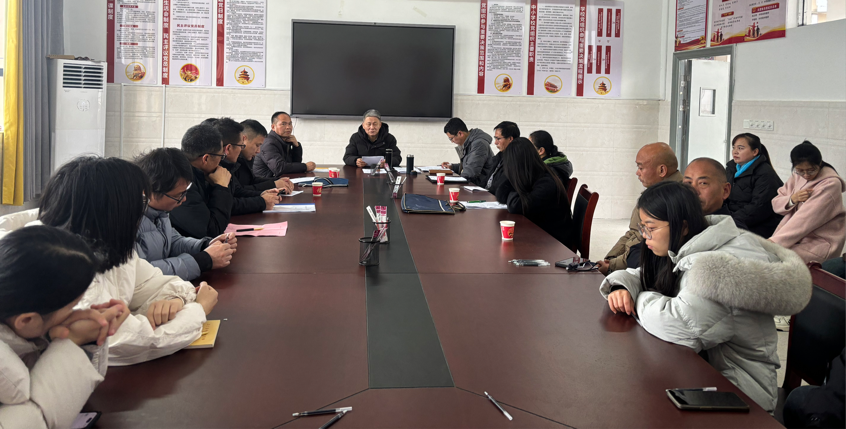 启航新学期，共筑教育梦——崇仁县白陂乡初级中学2025春季开学督查