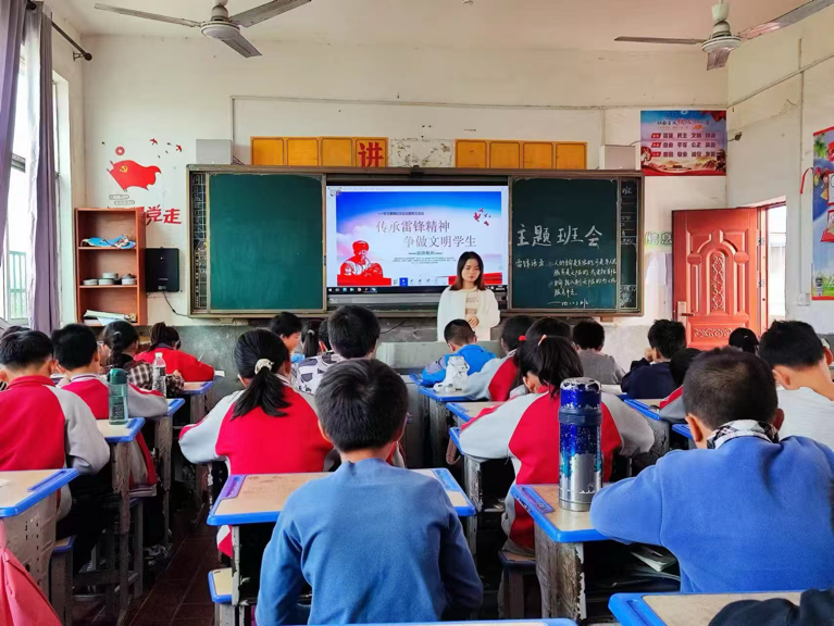 “弘扬雷锋精神 争做文明少年”——金溪县浒湾镇中心小学开展雷锋月主题活动
