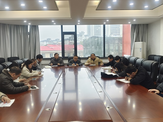 强化管理抓实效 凝聚智慧育新人——九江三中高一年级部召开下学期第三次班主任工作例会