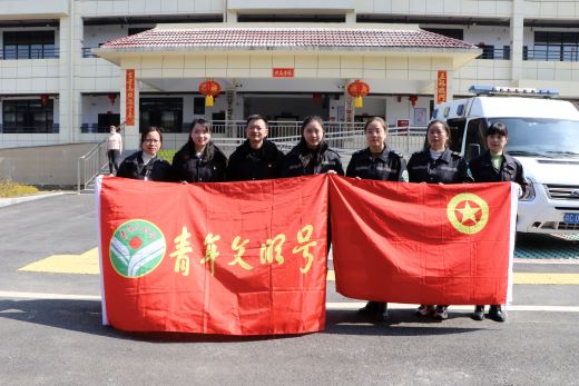 宜春市急救中心青春文明号在行动：让雷锋精神“医”路生花