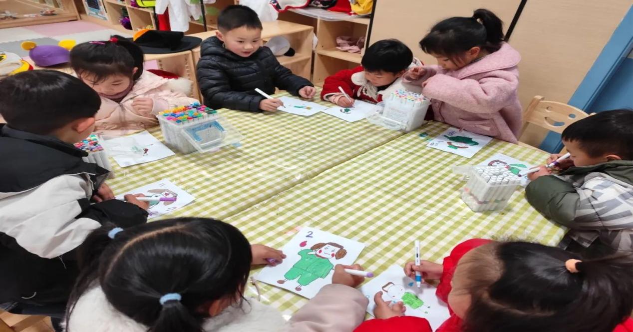 学雷锋树新风 传承榜样力量——崇仁县高新区幼儿园开展学雷锋主题活动