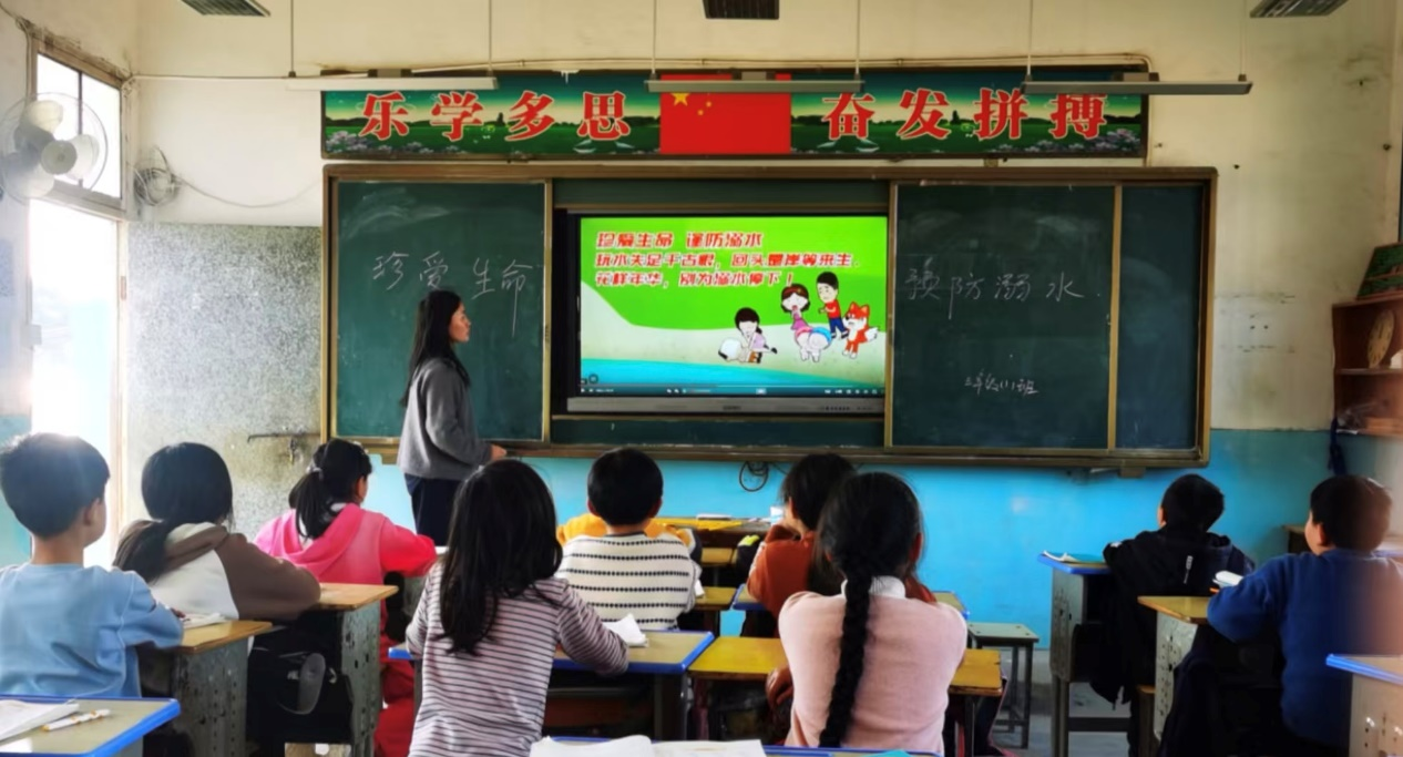 临川区河埠小学“红领巾思政小课堂”——人人防溺水 安全伴我行