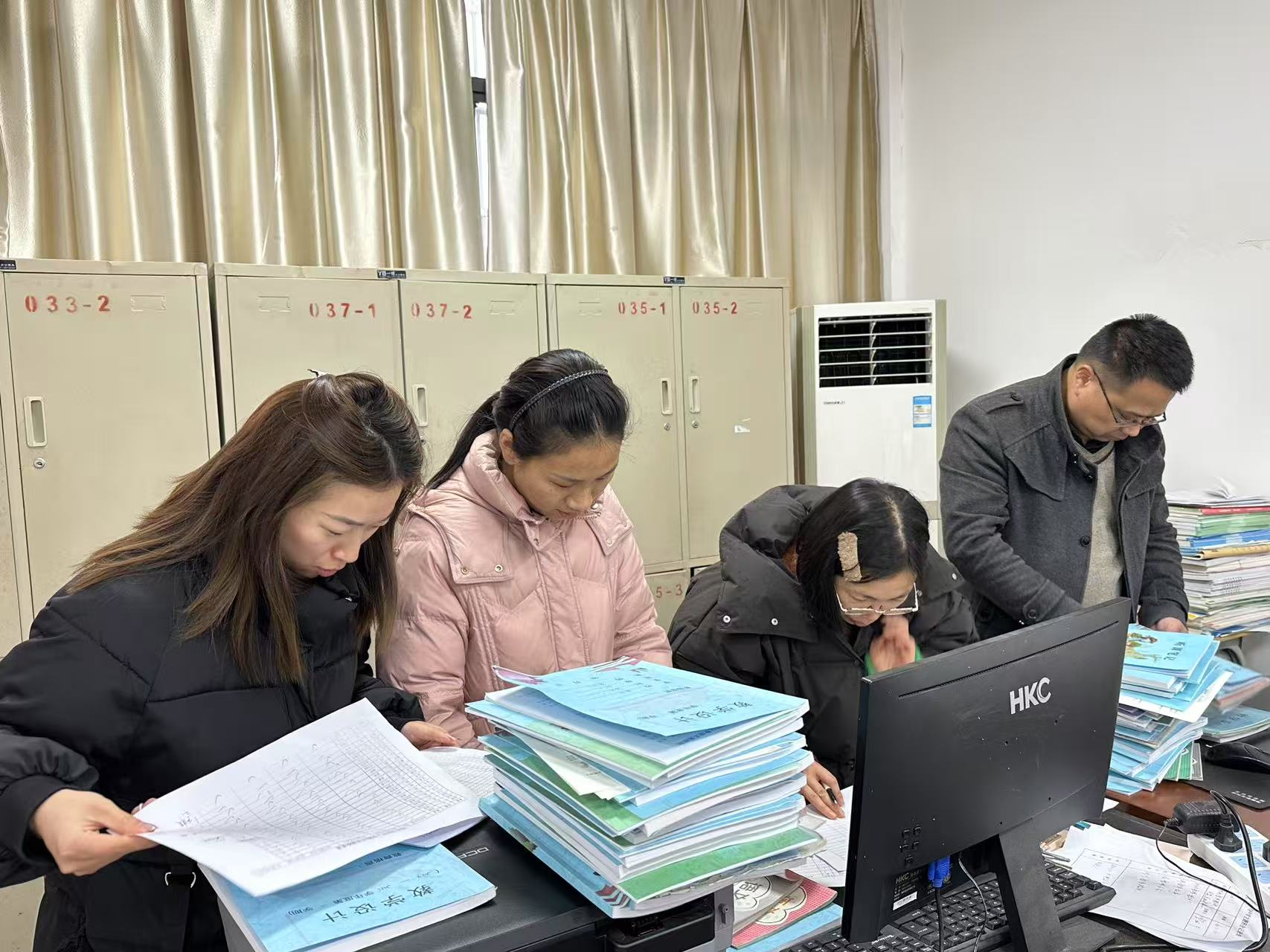 以“检”促优，以“查”促教——南城实验中学开展教学常规检查