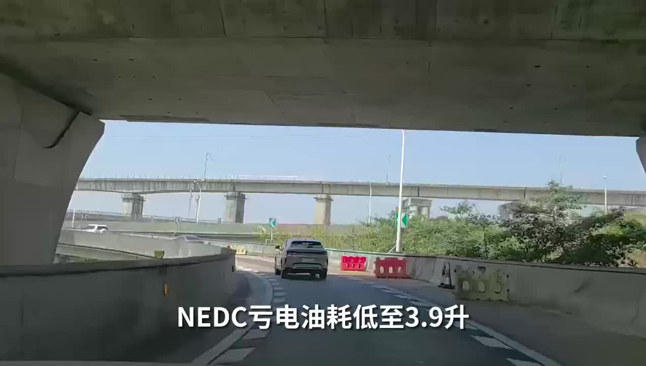 试驾宋PLUS智驾版， 百万级神车再启新征程