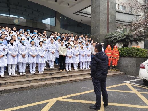 生命至上，防患未“燃”——宜春市第二人民医院开展2025年度消防应急综合演练
