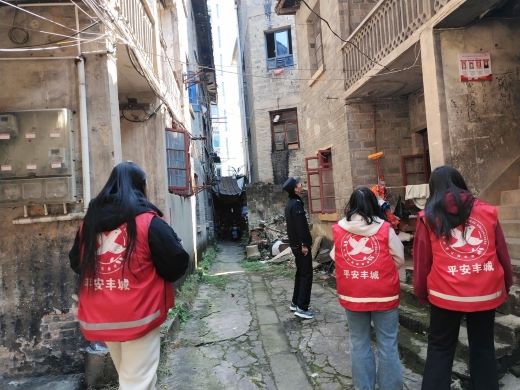 丰城市剑光街道：反诈禁毒齐发力 筑牢安全防线