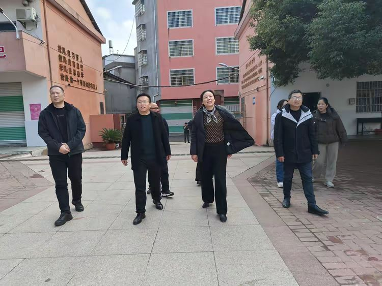 调研督导促提升 凝心聚力谱新篇——抚州市教育局总督学一行莅临南城县株良中学调研指导工作