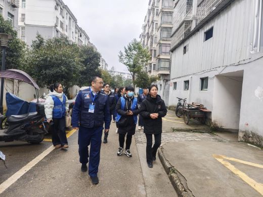宜丰县崇文社区：多部门联动织密安全网，为网格安全加分