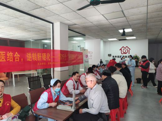 宜春市宜阳新区官园街道大塘景升片区开展“学雷锋•文明实践我行动”志愿服务活动