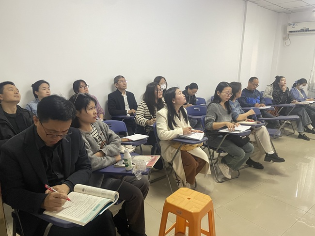品《哦，香雪》 探语文之美——九江三中高中语文组杨旭老师公开课
