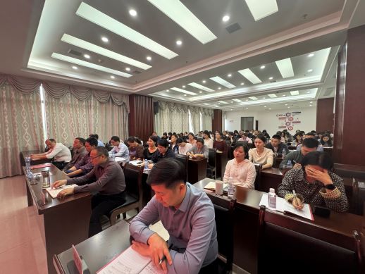 万载县人社局召开人社系统落实党风廉政建设暨以案促改自查自纠工作推进会