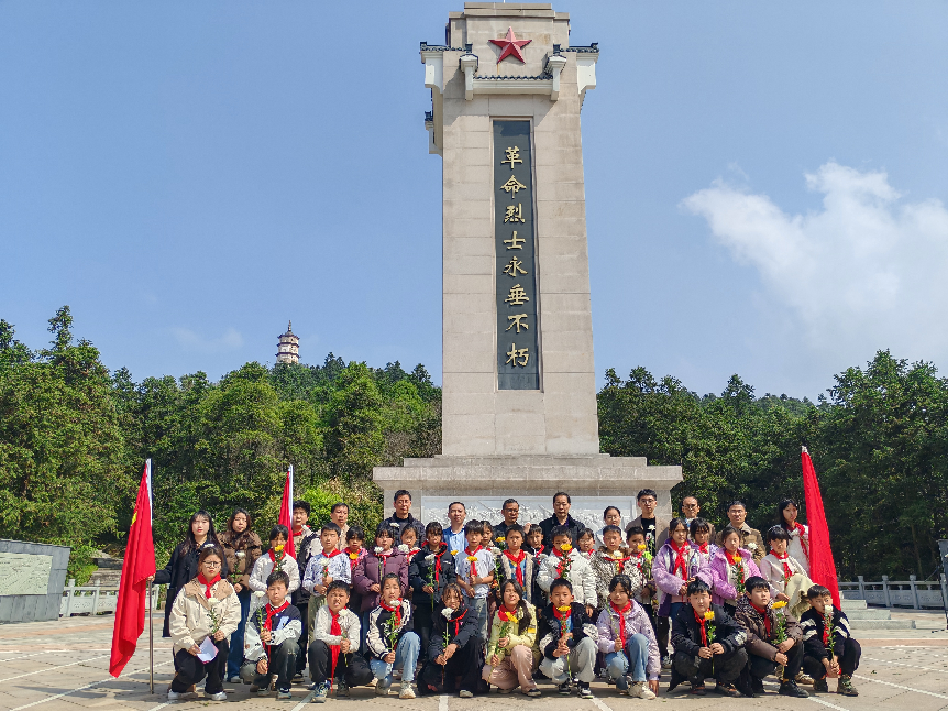 缅怀先烈志 共铸中华魂——南城县徐家镇中心小学2025年清明祭英烈主题活动
