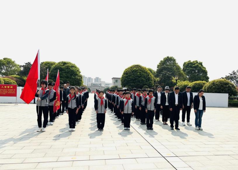 春风话清明 文明寄哀思——高新区伟星小学开展清明节主题实践活动