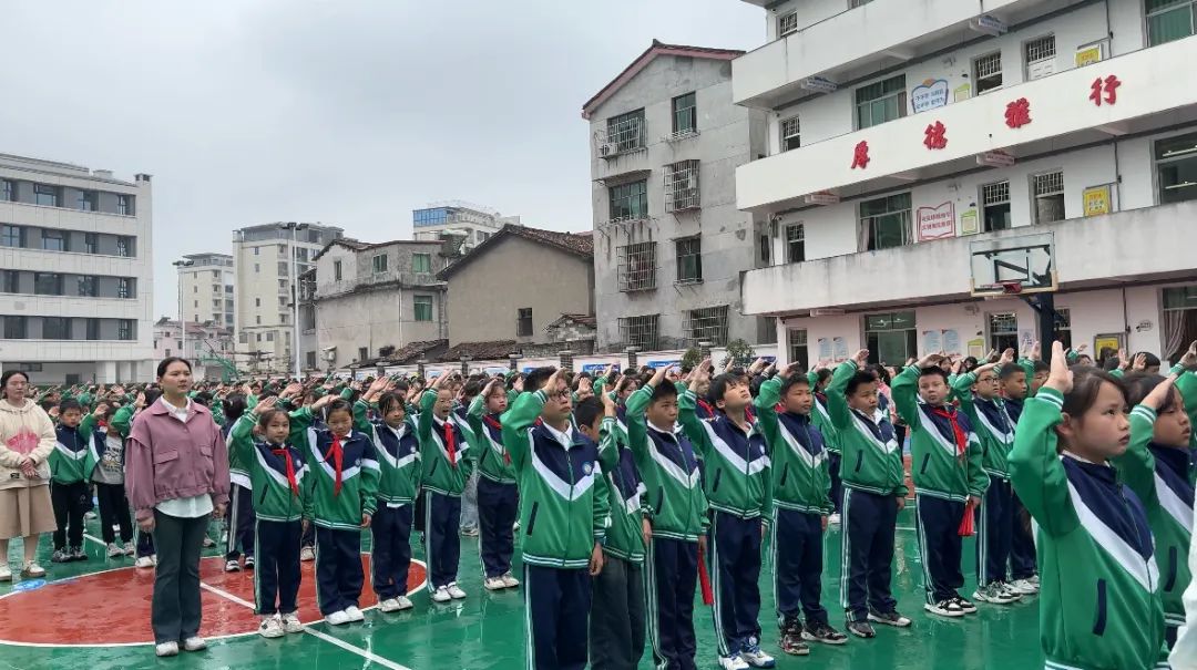 宜黄县第三小学“筑梦航天 强国有我”中国航天日主题活动