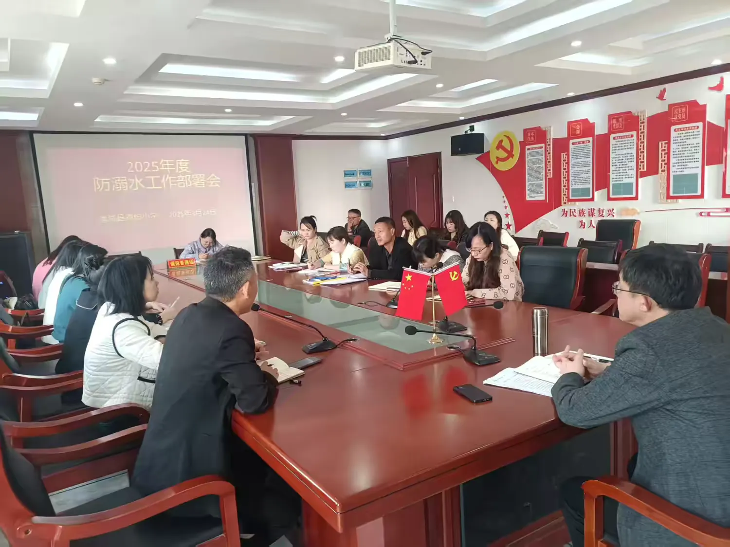 筑牢防溺水安全线，守护生命之花绽放——南城县泰伯小学开展2025年防溺水系列活动