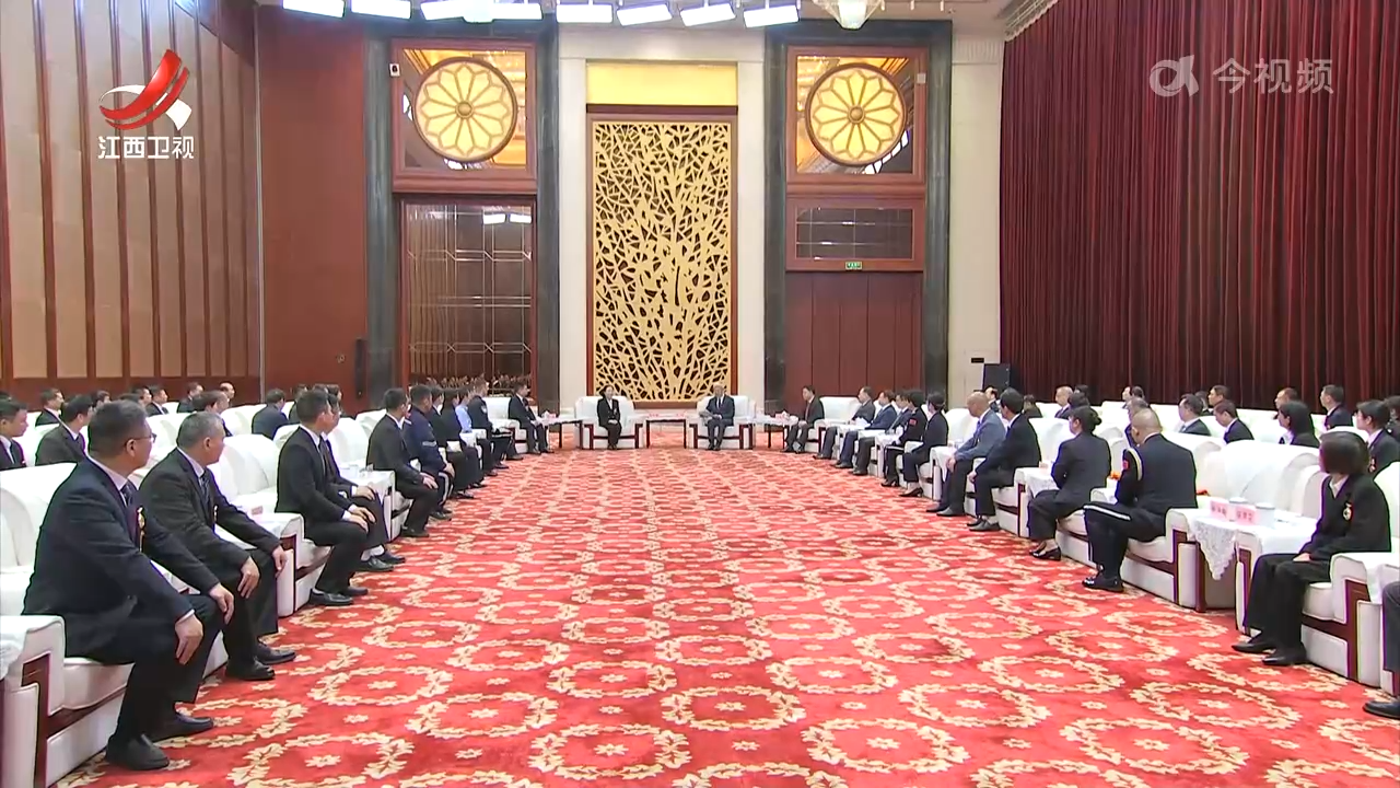 尹弘叶建春会见我省受表彰的全国劳动模范和先进工作者时希望 以劳模先进为榜样积极投身改革发展火热实践 为奋力谱写中国式现代化江西篇章作出更大贡献 陈永奇参加