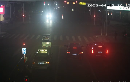 吉安吉水：交警上演