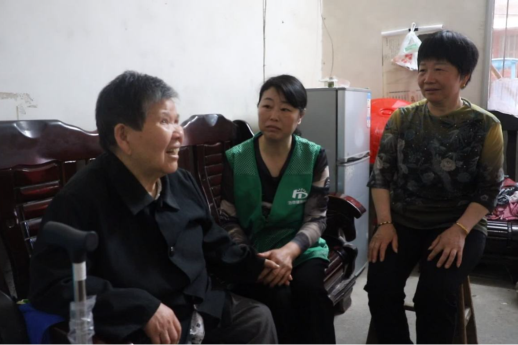 江西靖安：“改造＋服务” 解锁居家养老幸福密码