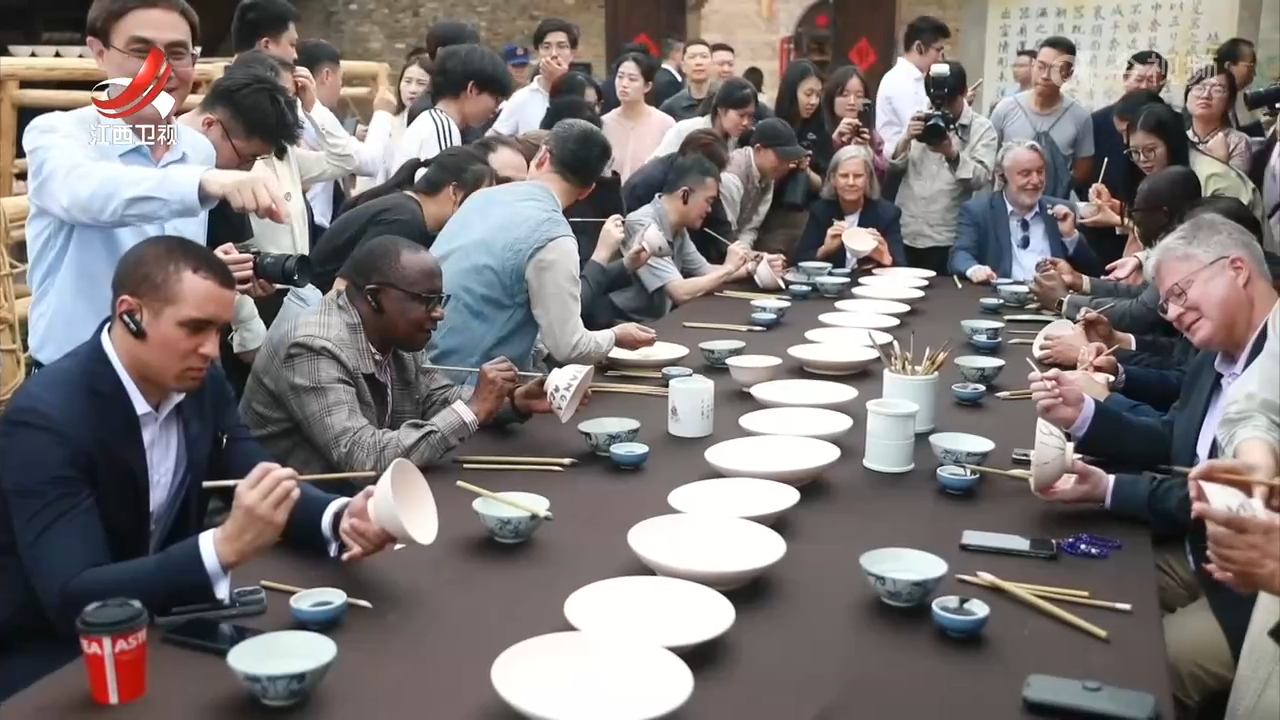 驻华使节参访江西 共绘合作新篇