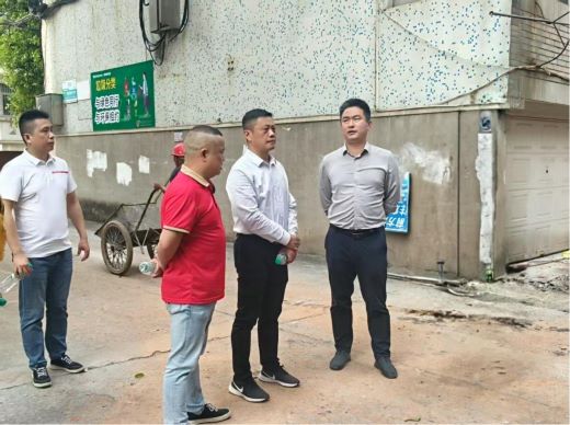 高安市住建局实地督导老旧小区改造工作 聚焦安全质量抢抓民生进度