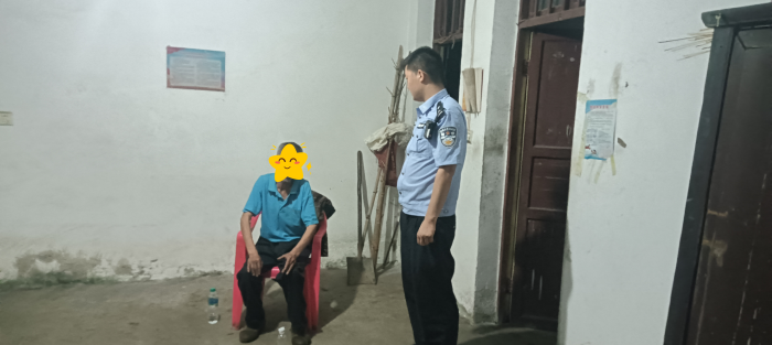 宜春经开区金园街道江丰社区：深夜联动救援 独居老人山林脱险