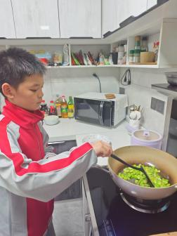 劳动砺精神 实践助提升——资溪县第一小学第二届党旗引领“种子少年”劳动技能大赛