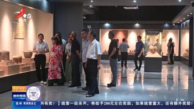 【赣闻天下】上饶万年：各地诗人组团来打卡 汉诗写“万年”