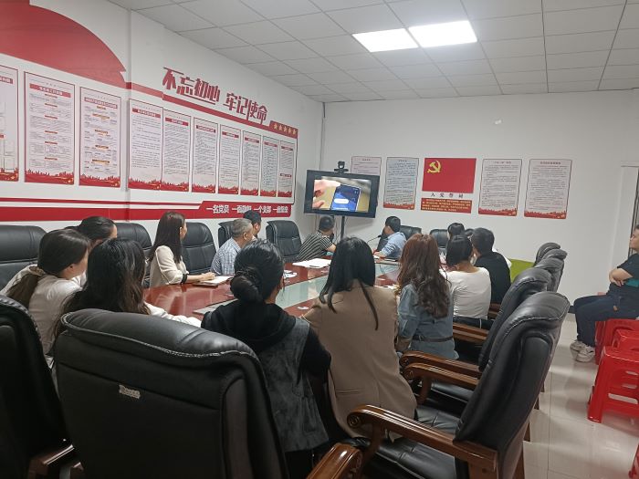 宜春市宜阳新区官园街道大塘社区开展“指尖的守护”网络安全宣传活动