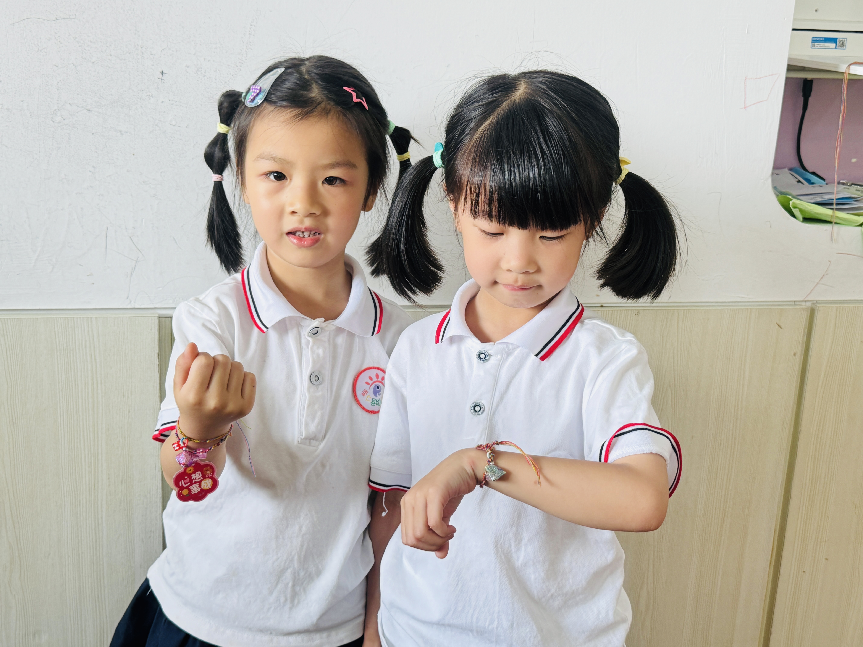 “粽”情端午童趣飞扬——崇仁县幼儿园关工委端午节主题活动