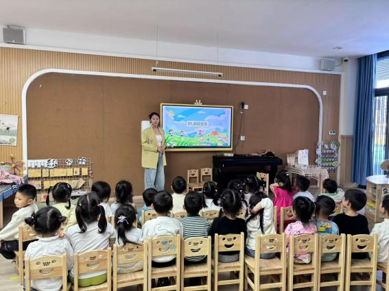 崇仁县第五幼儿园：劳动赋能 点亮生命
