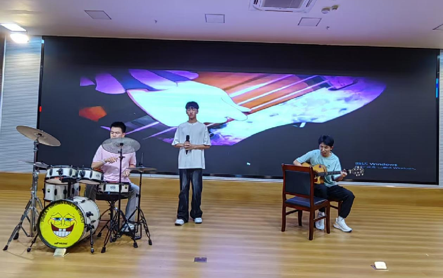 “阅读经典，声临其境”——乐安县实验学校高中学生语文素养大赛圆满落幕