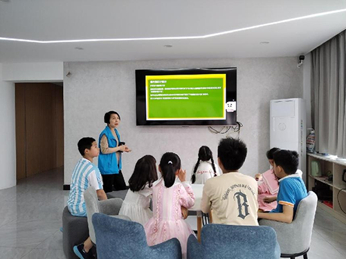 鹰潭月湖：“护苗·绿书签”护航青少年健康成长