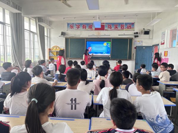 情暖六一 守护未来 丰城市剑光街道开展防溺水宣传活动