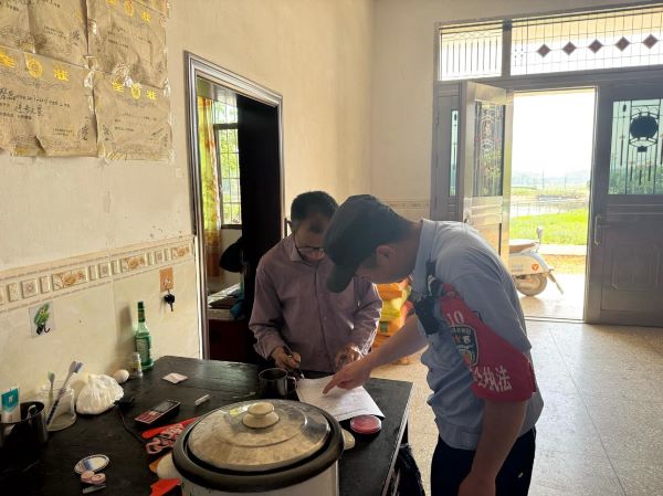 上高县镇渡乡：“管控＋关爱”精神障碍患者 筑牢平安防线
