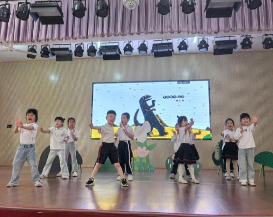 “阅”享六一 快乐6+N之绘本剧表演系列活动