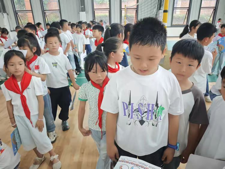 清荷映趣 童心绽放——南城县盱江小学开展一二年级无纸笔测试活动