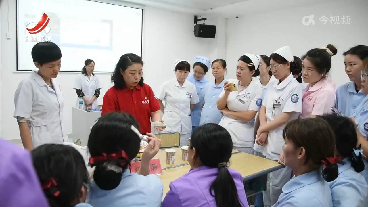 上海瑞金医院在瑞金开展义诊活动