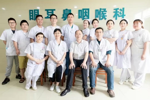关注普遍的眼健康——宜春学院第一附属医院 万载县人民医院成功举办全国爱眼日系列活动