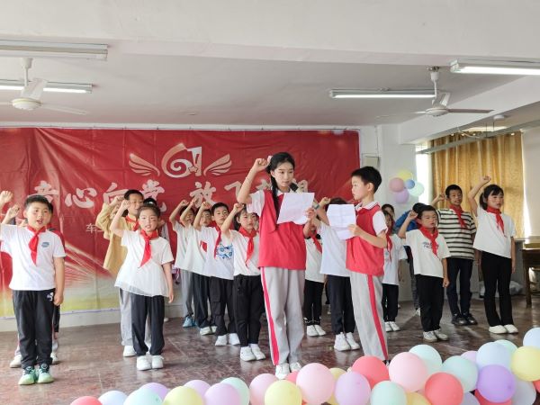宜丰县车上中心小学：童心向党庆六一 歌舞飞扬展风采
