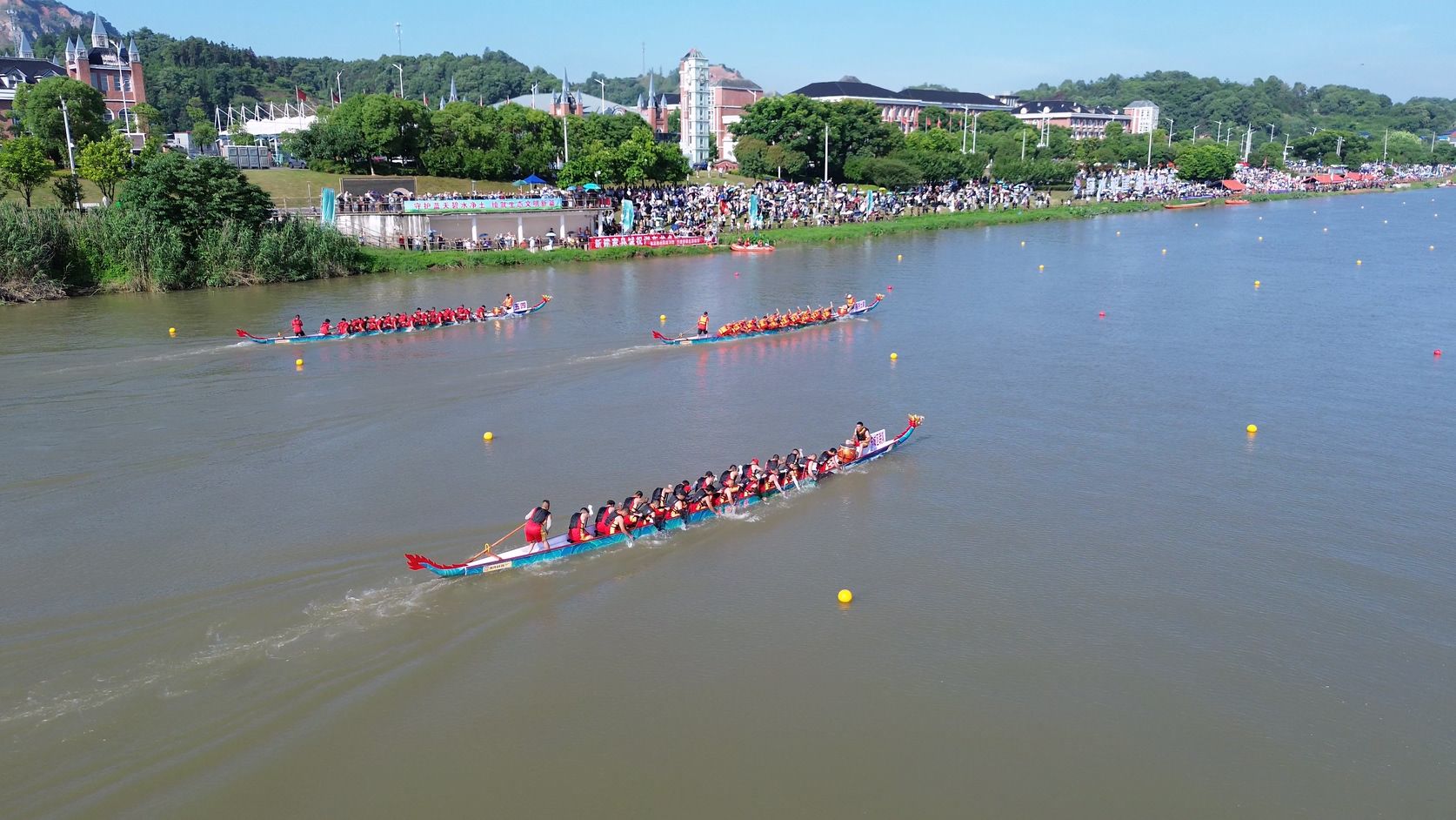 【网络中国节·端午】江西萍乡湘东13支龙舟队竞渡争锋