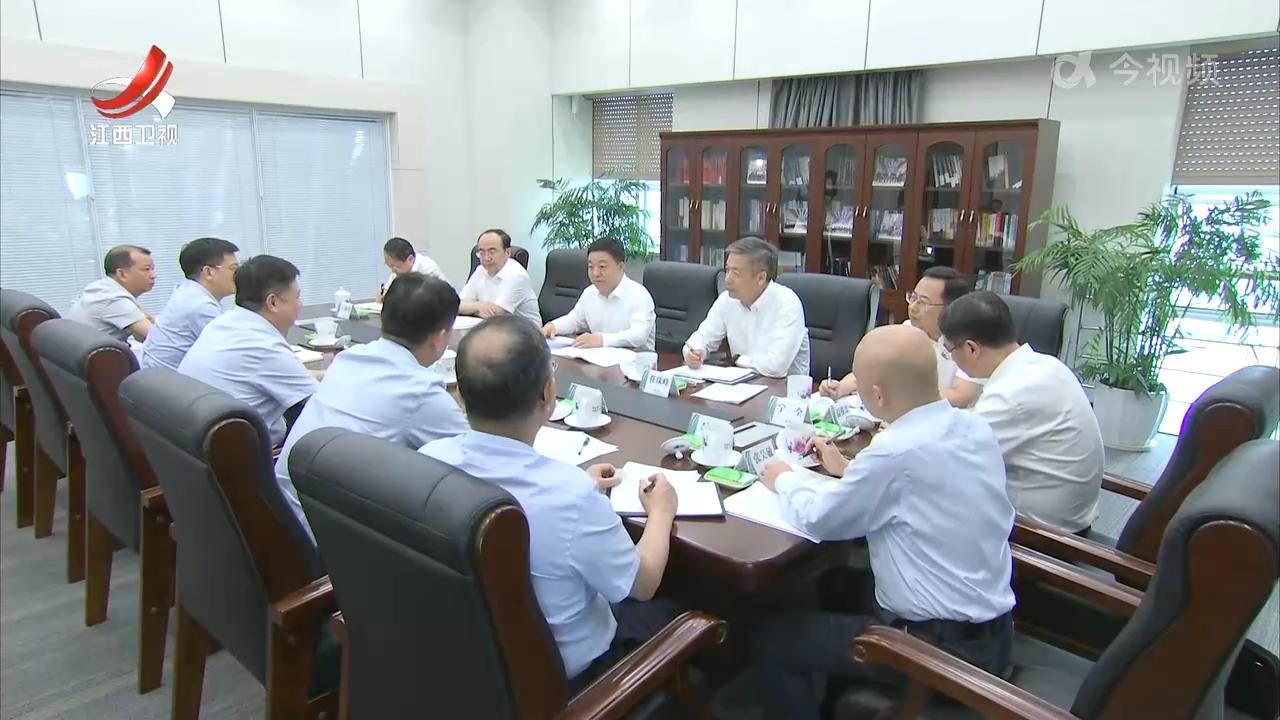 叶建春在调研电力迎峰度夏安全保供工作时强调 全力打赢电力迎峰度夏保供攻坚战