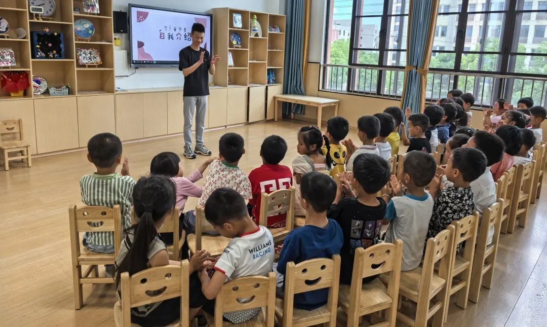 家长助教 共见成长——崇仁县高新区幼儿园家长进课堂活动