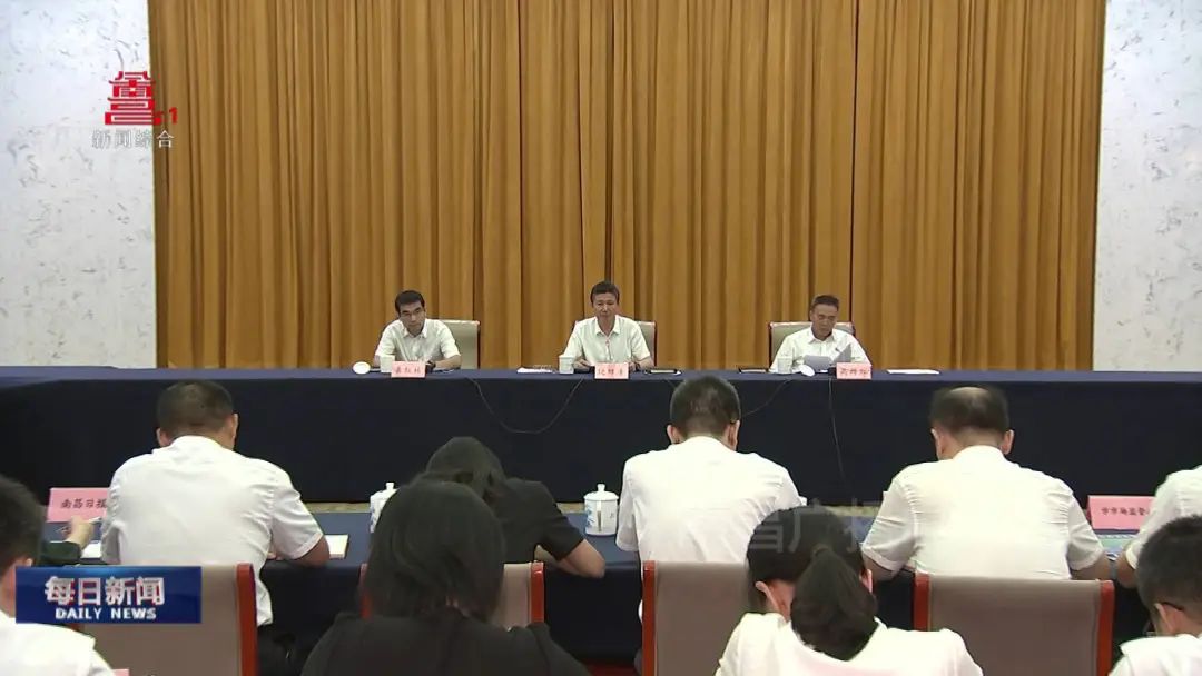 2025年南昌市横渡赣江筹备工作会召开