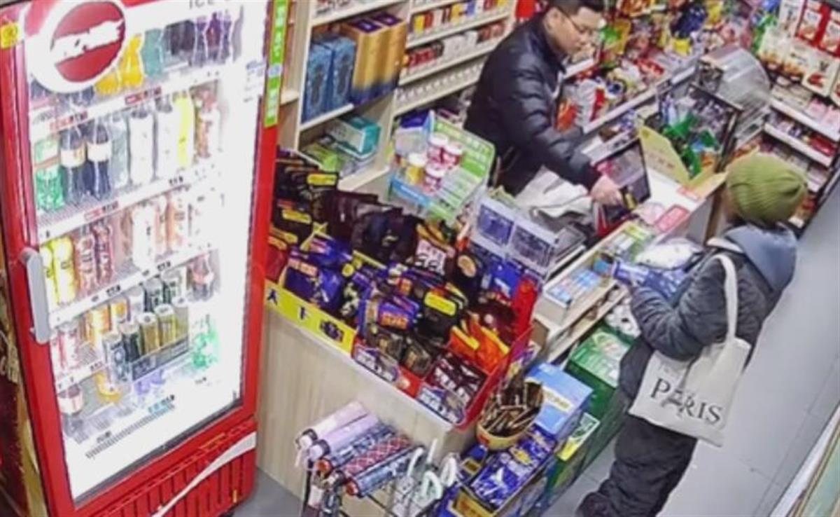 长天新闻丨江右暖评：每一份善意都是温暖世间的一束光