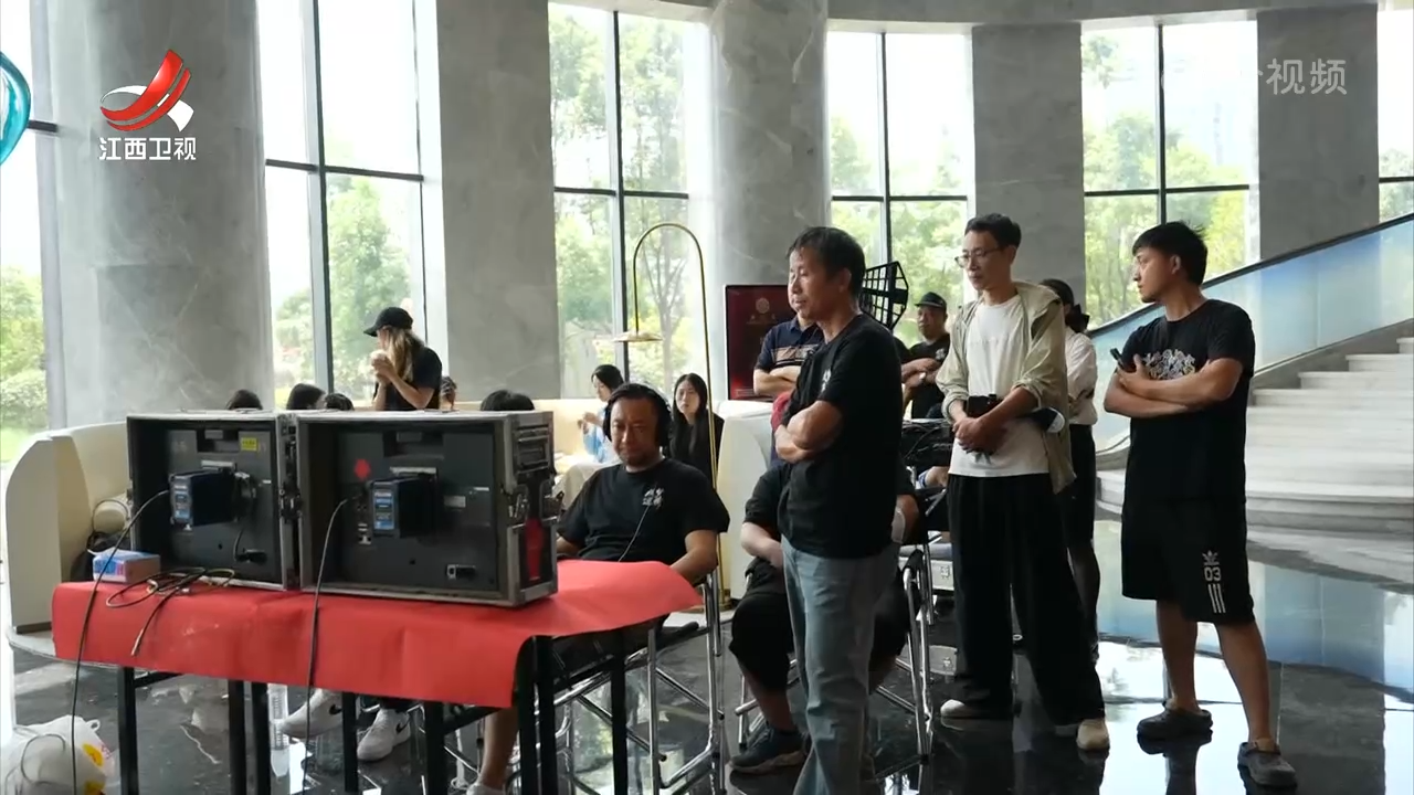 我省首部由商会发起创作的院线电影今天开机