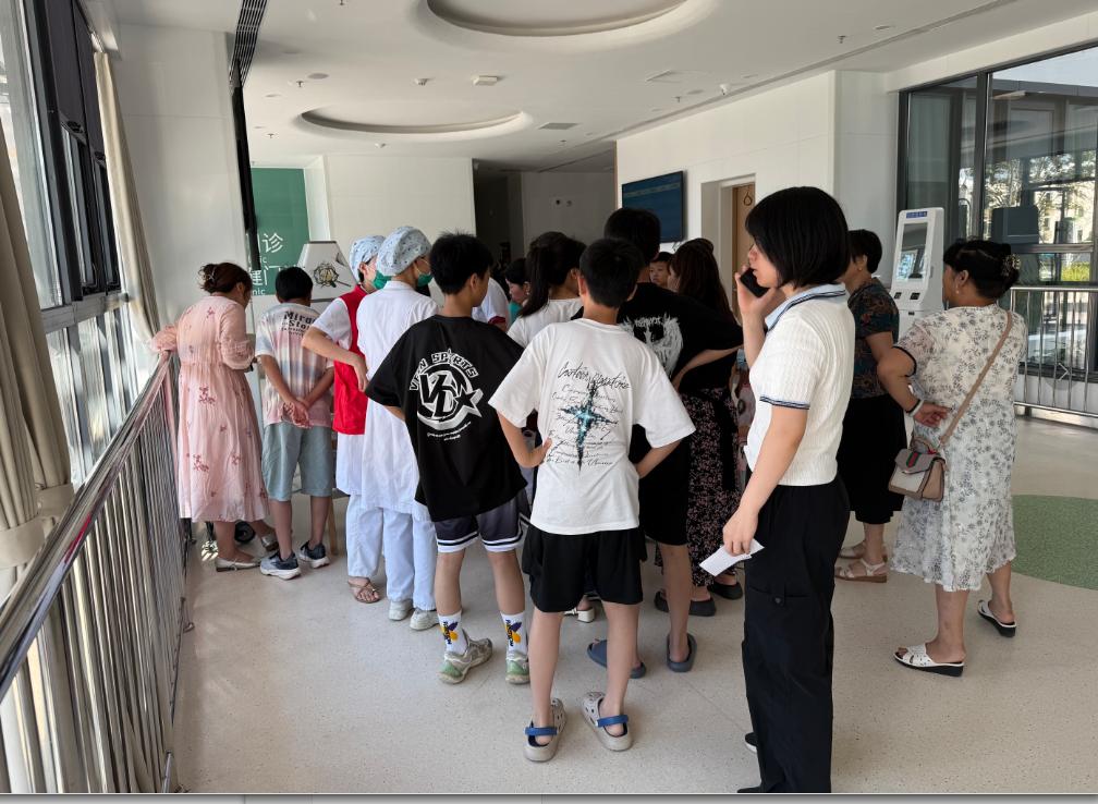 守护儿童成长 我们一直在路上——高安市人民医院儿童保健科门诊开展免费测骨龄义诊活动
