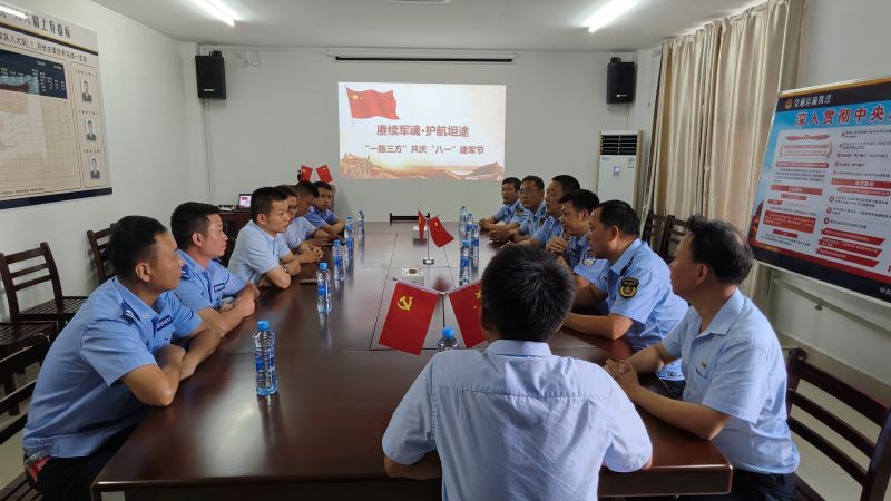 赓续军魂 护航坦途——江西省交通运输执法局十支队八大队三方联动共赴“八一”红色之约